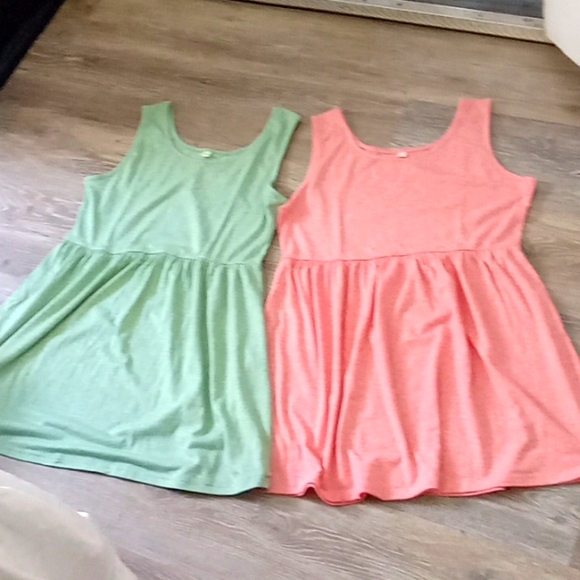 BUNDLE OF TWO PIECES - Picture 1 of 5